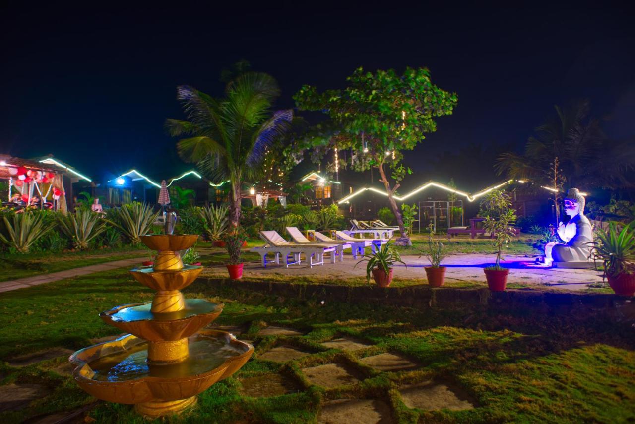 Lotus Sutra Hotel Arambol Buitenkant foto