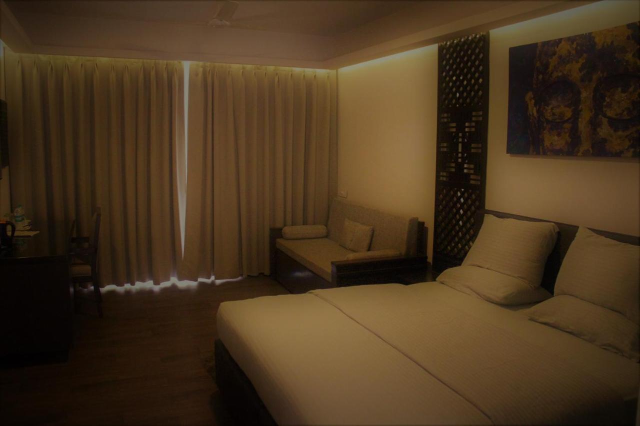 Lotus Sutra Hotel Arambol Buitenkant foto