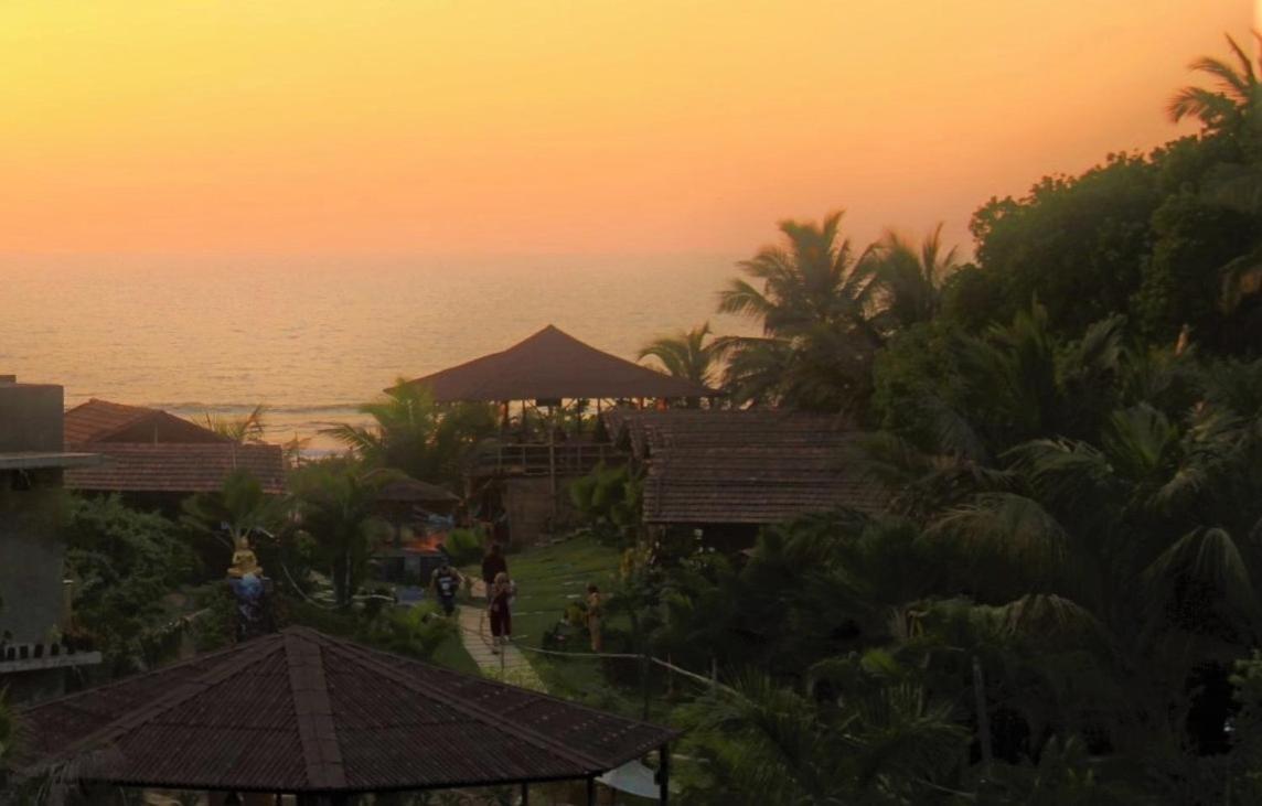 Lotus Sutra Hotel Arambol Buitenkant foto
