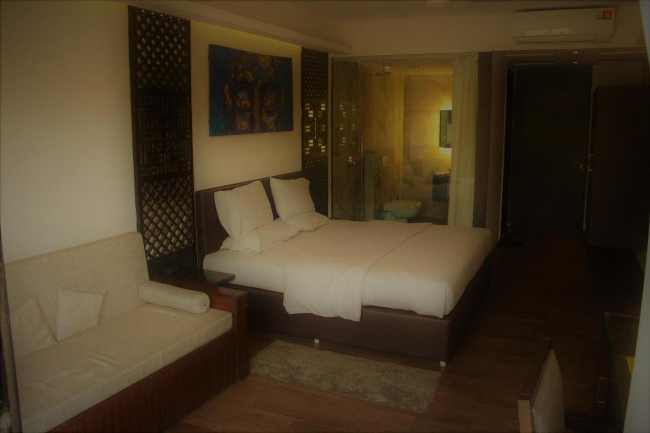 Lotus Sutra Hotel Arambol Buitenkant foto